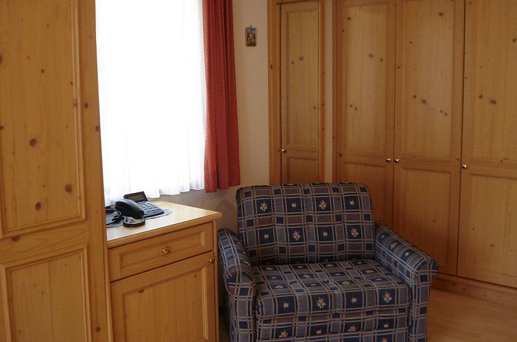 Appartement Chasa Valetta, (Samnaun-Laret).