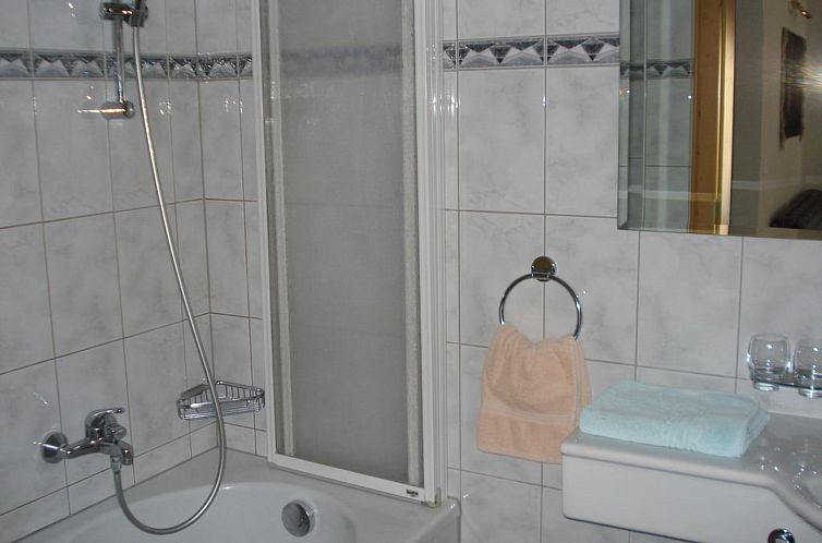 Appartement Chasa Valetta, (Samnaun-Laret)