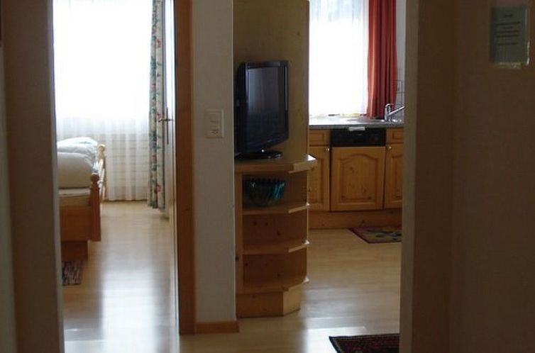 Appartement Chasa Valetta, (Samnaun-Laret).