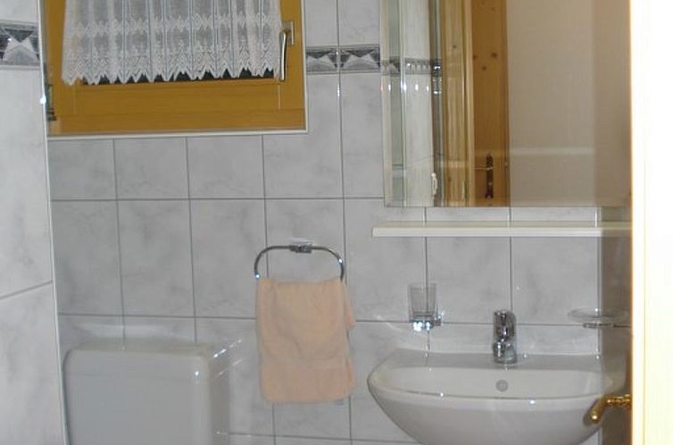 Appartement Chasa Valetta, (Samnaun-Laret).