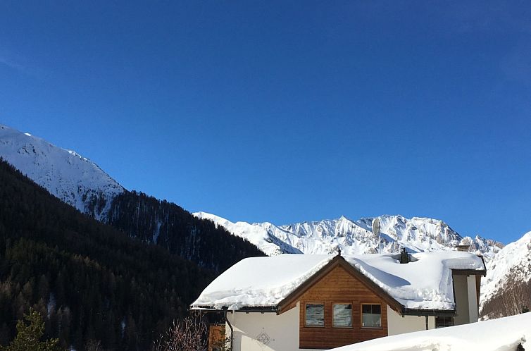 Appartement Suot Crapalb, (Samnaun-Laret).