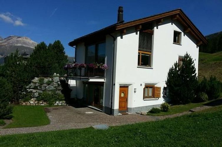 Appartement Chesa Ovelin