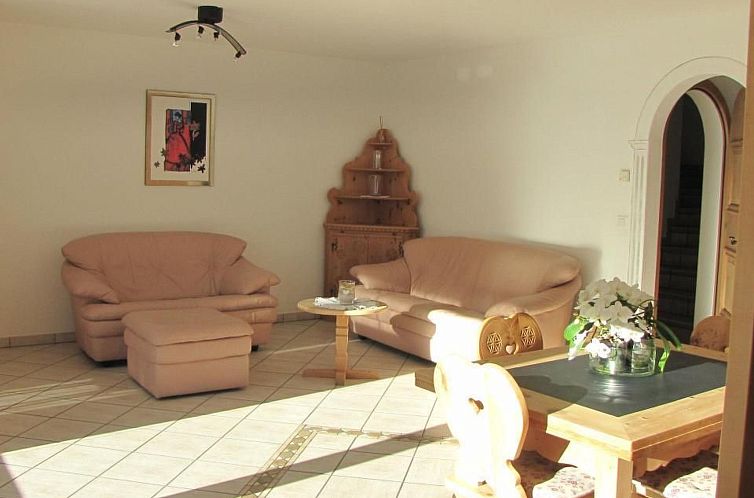 Appartement Chesa Ovelin
