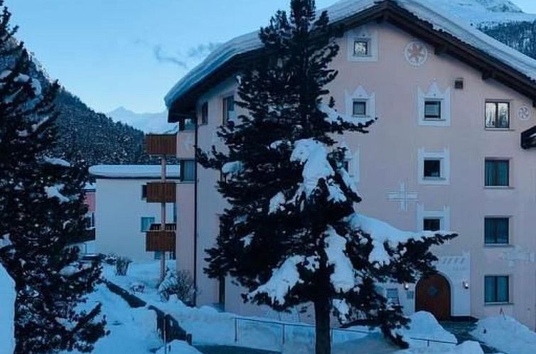 Appartement Wohnung Chesa Salmun (Parterre)
