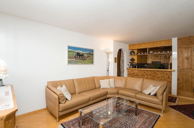 Appartement Chesa Aquileja Trüb