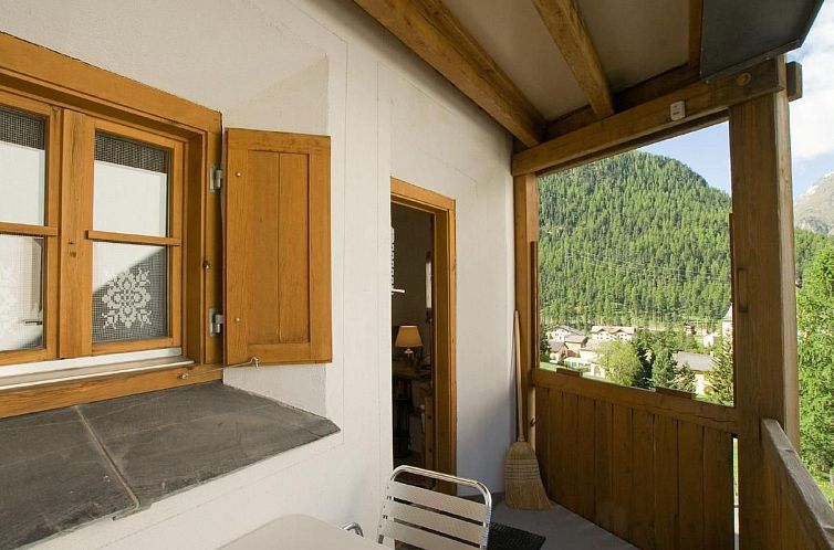 Appartement Chesa Aquileja Trüb