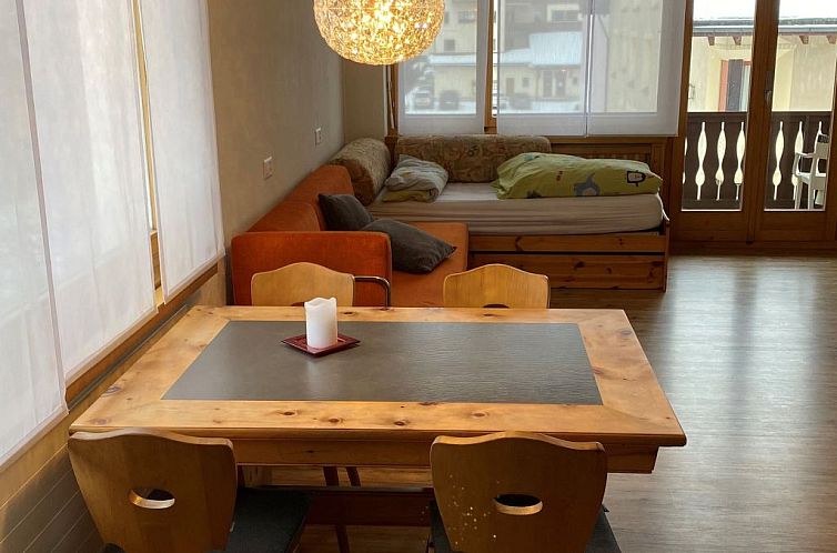 Appartement Wohnung Curtins