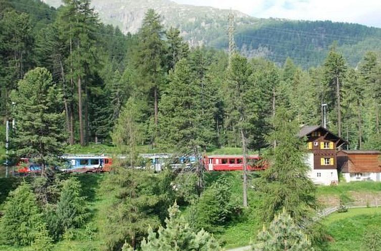 Appartement Chesa la Furia 22 - Bergbahnen inklusiv im Somme