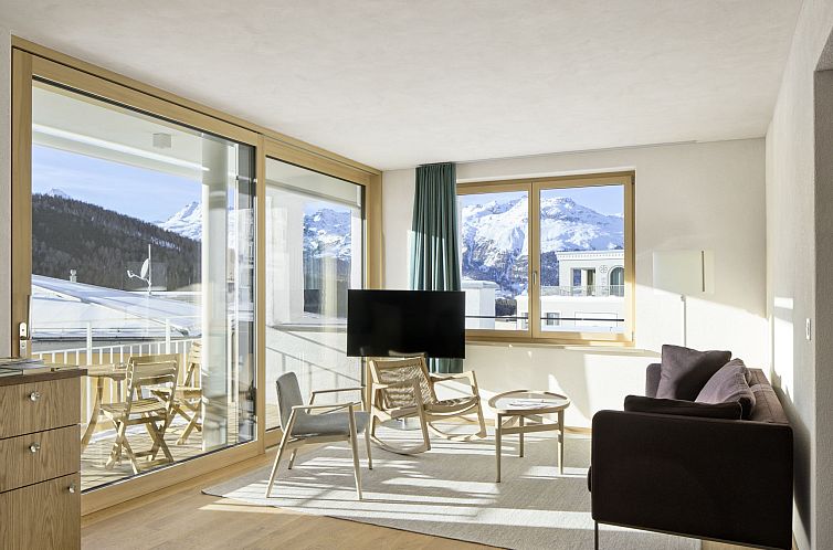 Appartement Hotel Maistra 160, (Pontresina).