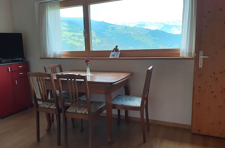 Appartement Nisals, Luven, (Luven).