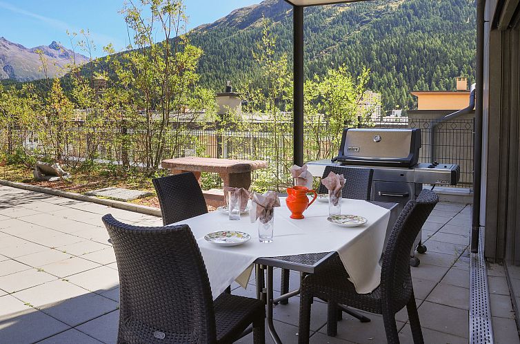 Appartement Chesa Piz Mezdi - St. Moritz