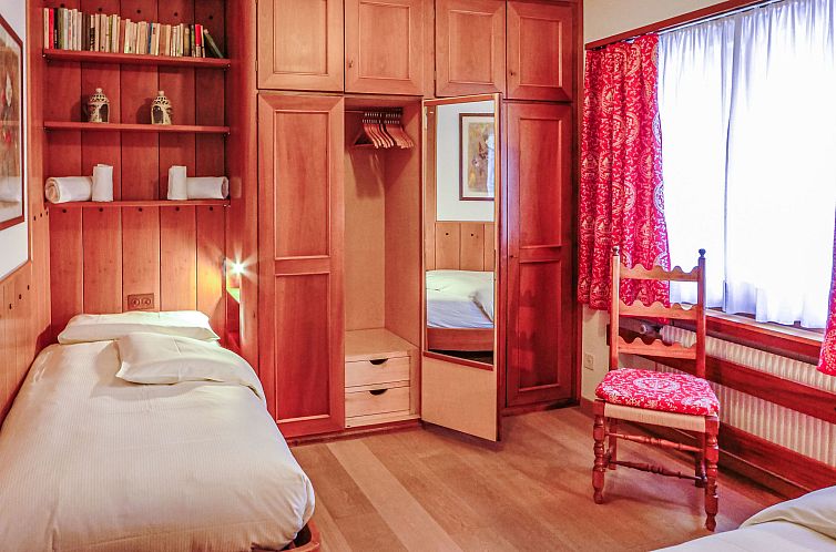 Appartement Chesa Arlas E2