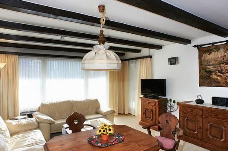 Appartement Chavallera Wohnheim Surlej 9