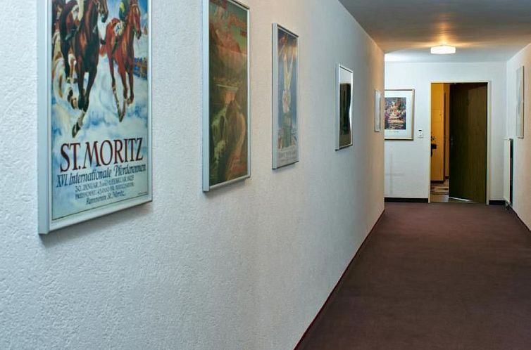 Appartement Chavallera Wohnheim Surlej 9