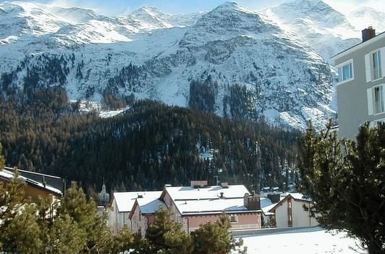 Appartement Chavallera Wohnheim Surlej 9
