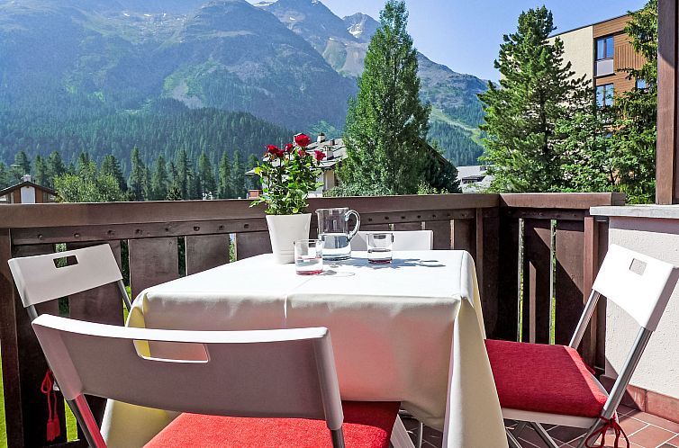 Appartement Chesa Arlas D2