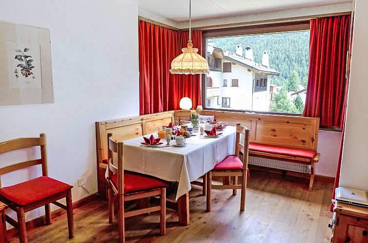 Appartement Chesa Arlas D2