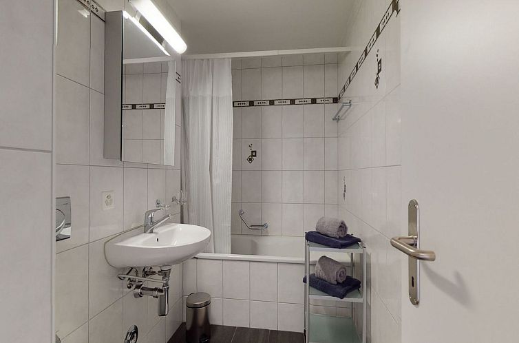Appartement Apartment Braschunauns 10 - Grosszügige 3.5-Zim