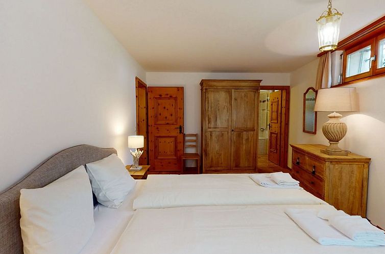 Appartement Apartment Abretta EG - Ruhige Wohnung in Champf?