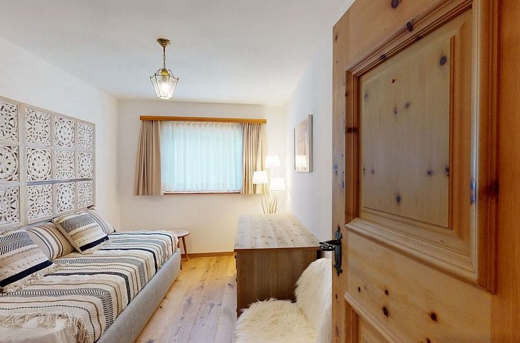 Appartement Apartment Abretta EG - Ruhige Wohnung in Champf?