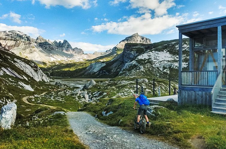 Appartement Chalet mit Bergsicht
