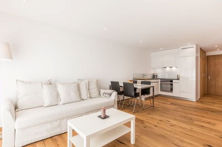 Guest house 1824535 - Apartment Under Gräub / Grisons - Appartement Taviarna Laax 4.5