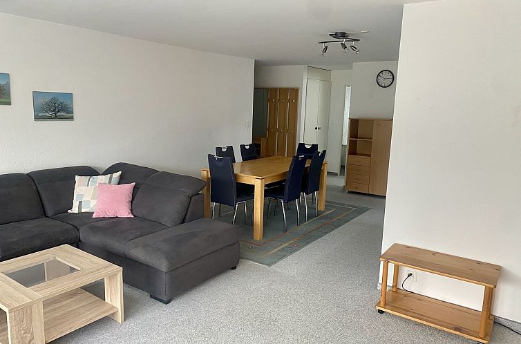 Appartement Casa Pignia - Roth, (Laax GR). 3-Zimmerwohnung