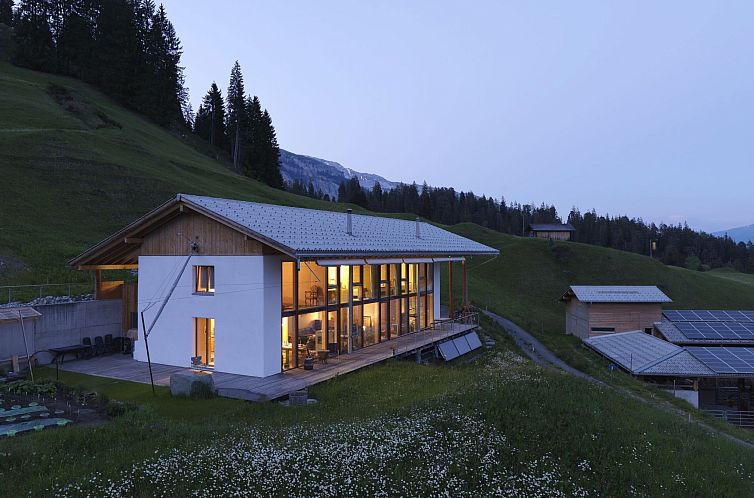 Appartement Ferien auf dem Bauernhof, (Laax Murschetg). 3.5 