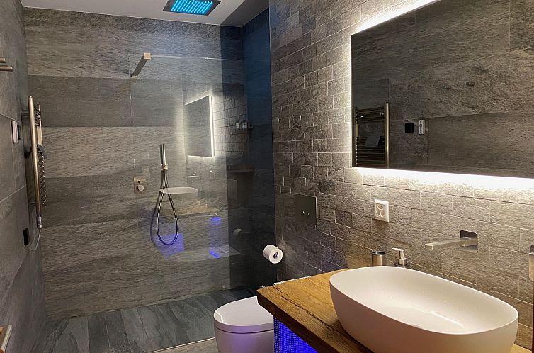 Appartement Alp Resort Ski In/Ski Out, (Laax Murschetg). 4.5