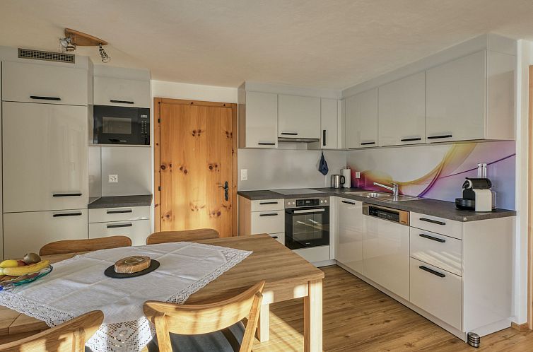 Appartement Chasa Plajet 8B, (Ramosch).