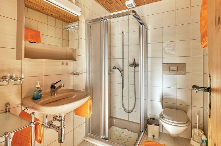 Appartement Chasa Plajet 8B, (Ramosch).