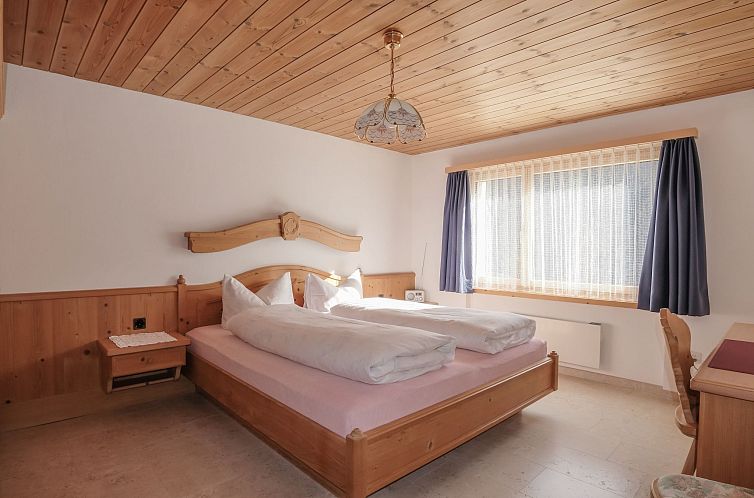 Appartement Chasa Plajet 8B, (Ramosch).