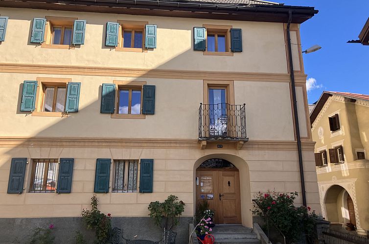 Verblijf 1825001 - Appartement Graubunder / Grisons - Appartement Ferienwohnungen Chasa Werro