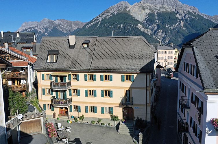 Appartement Ferienwohnungen Chasa Werro