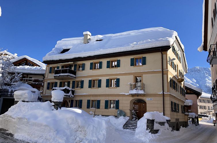 Appartement Ferienwohnungen Chasa Werro