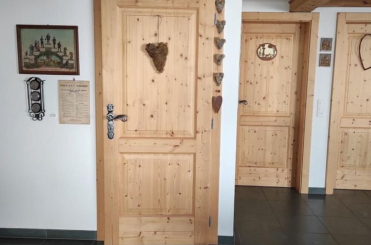 Appartement Chasina Bonavia - unvergessliche Ferien in Sent