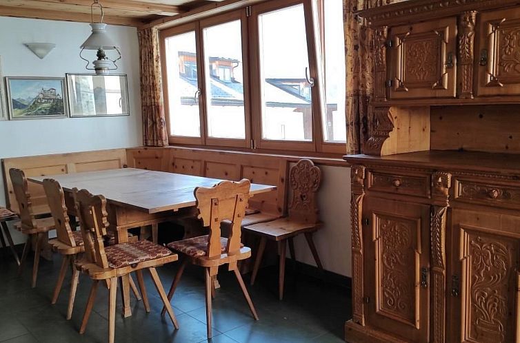Appartement Chasina Bonavia - unvergessliche Ferien in Sent