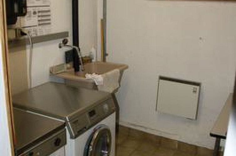 Appartement Dachwohnung Plazzetta 23, (Sent).