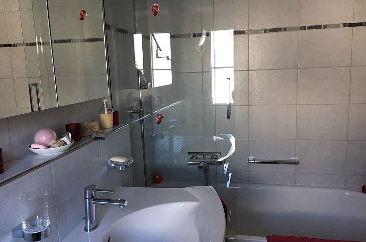 Vakantiehuis Privatzimmer bügl süt, (Sent).