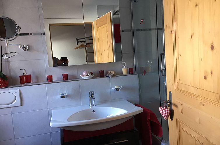 Vakantiehuis Privatzimmer bügl süt, (Sent).
