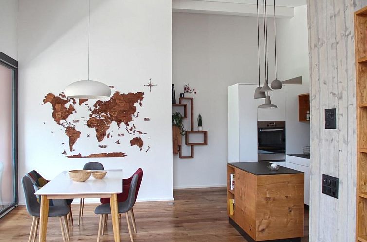 Appartement moderne, komfortable Dachwohnung mit Bergsicht