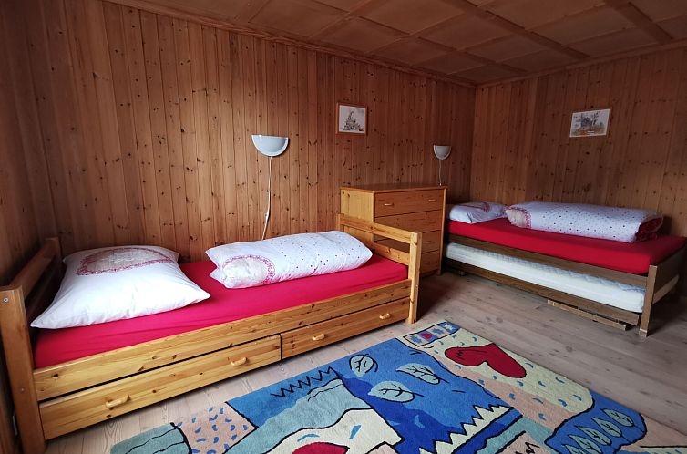 Appartement ANSAUNA appartaments, (Segnas/Disentis).
