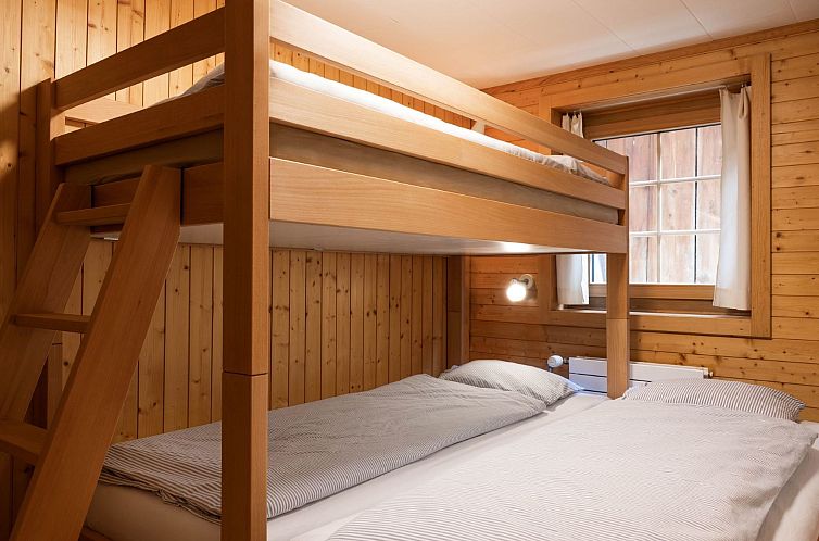 Appartement Casa Zuela, (Segnas/Disentis).
