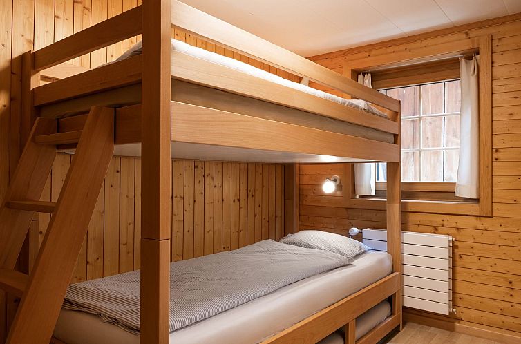 Appartement Casa Zuela, (Segnas/Disentis).