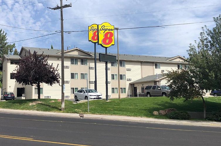 Super 8 by Wyndham Pocatello