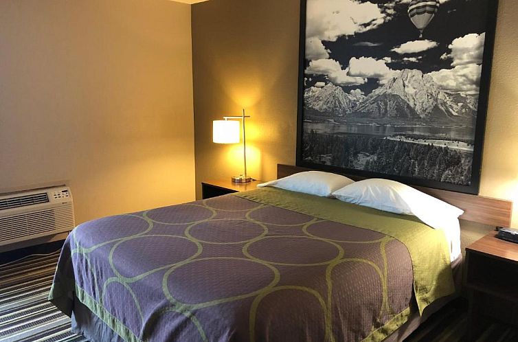 Super 8 by Wyndham Pocatello