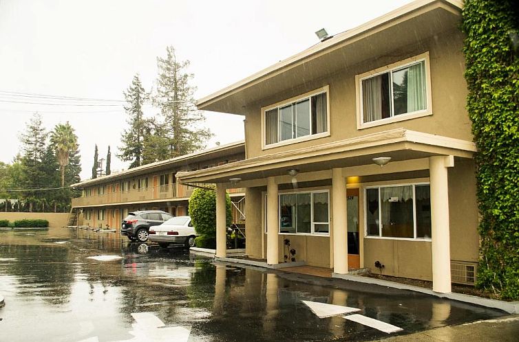 Budget Inn Redwood City