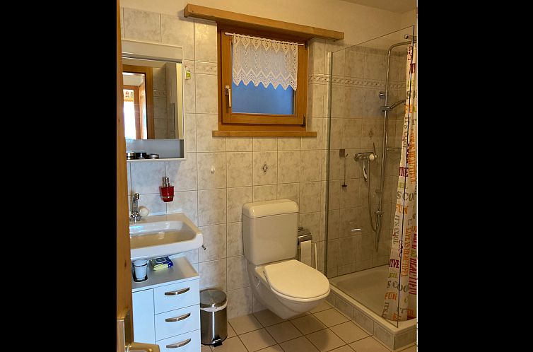 Appartement Baria Sut 5, (Oberurmein).