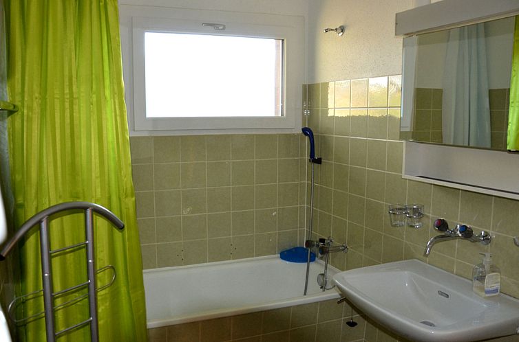 Appartement Wohnung Hof Coms, (Urmein).