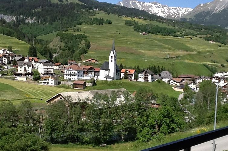 Appartement Tgesa Marlotscha Appartement/Fewo, Dusche oder B